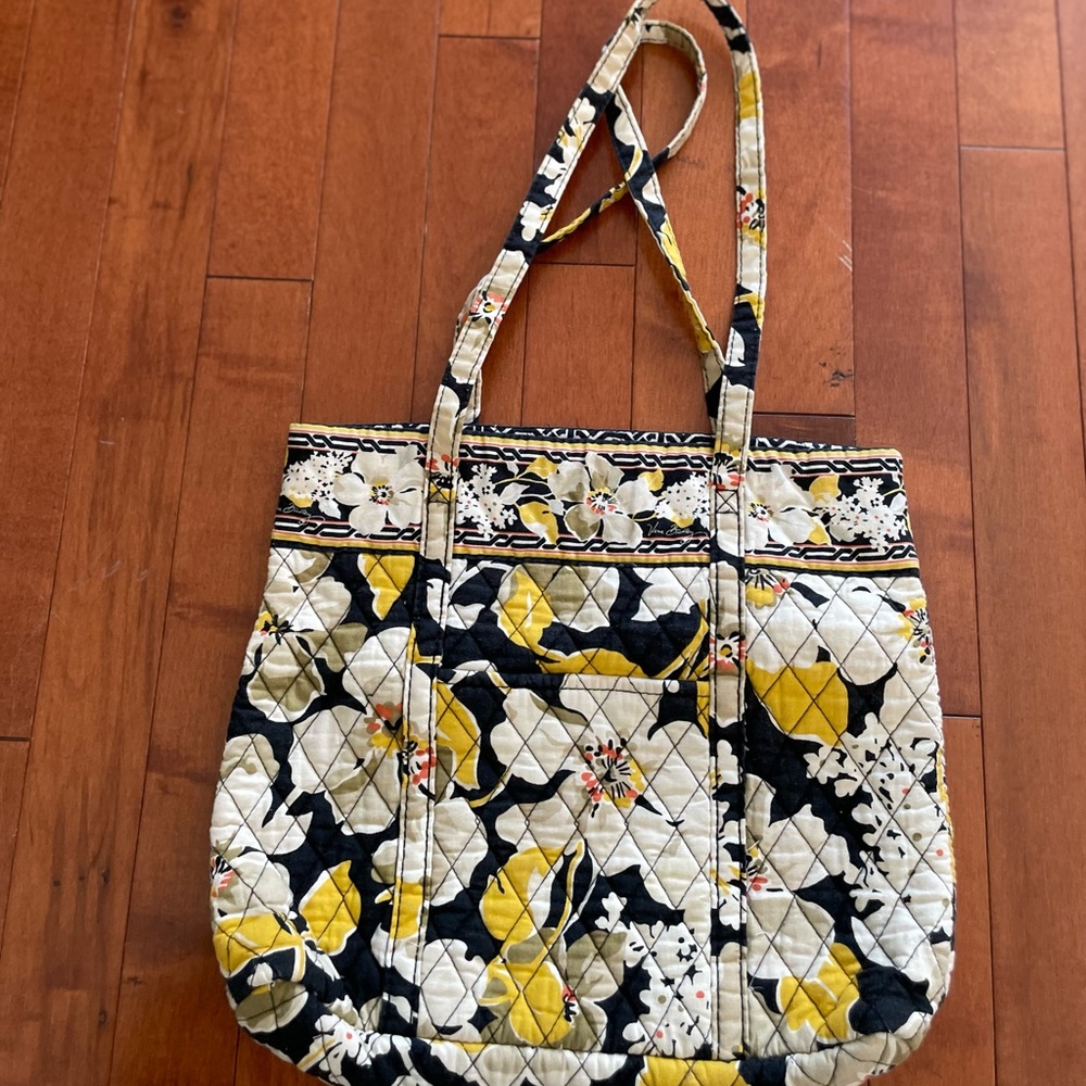 Vera Bradley Tote